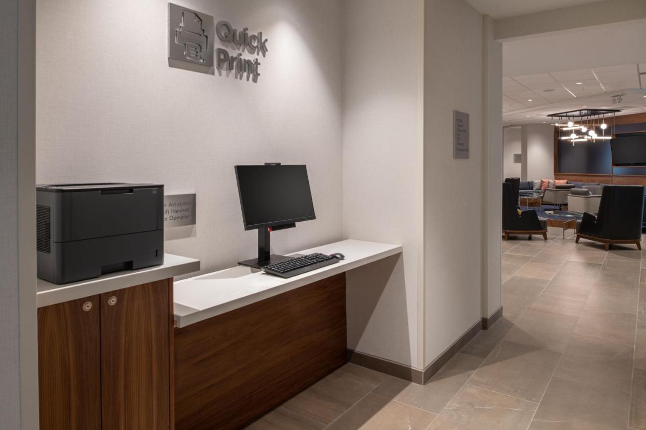 Courtyard By Marriott Olympia Hotell Eksteriør bilde