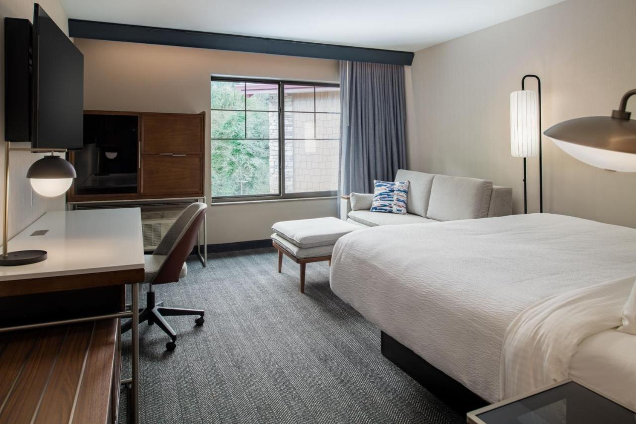 Courtyard By Marriott Olympia Hotell Eksteriør bilde
