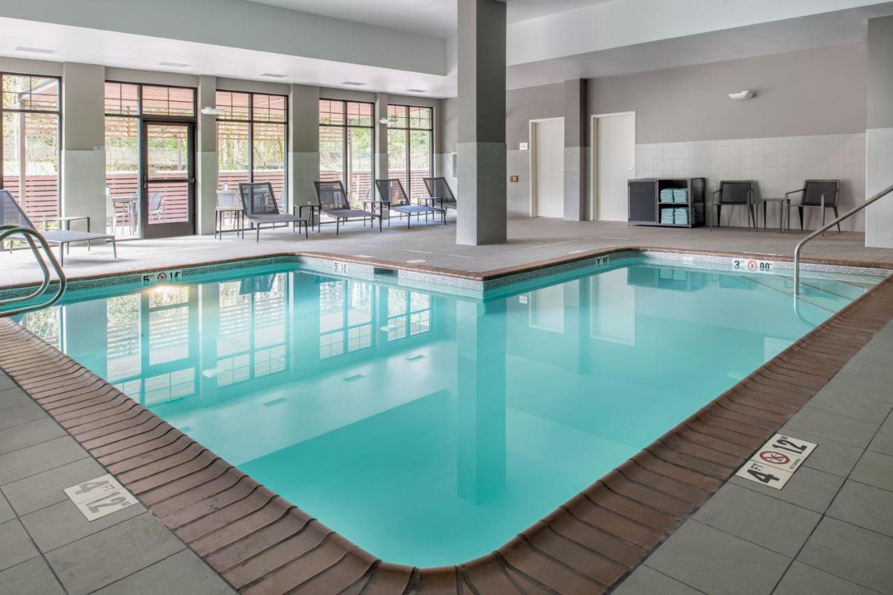 Courtyard By Marriott Olympia Hotell Eksteriør bilde