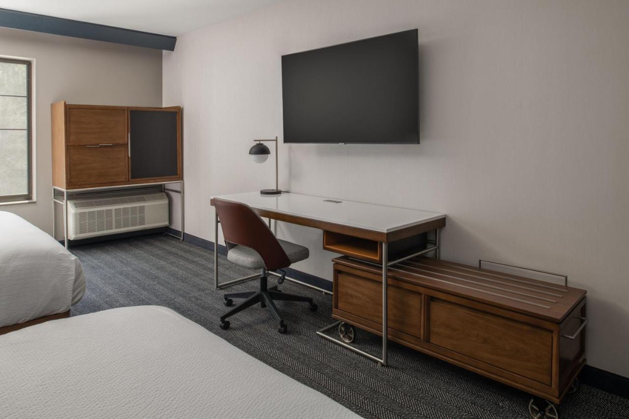 Courtyard By Marriott Olympia Hotell Eksteriør bilde